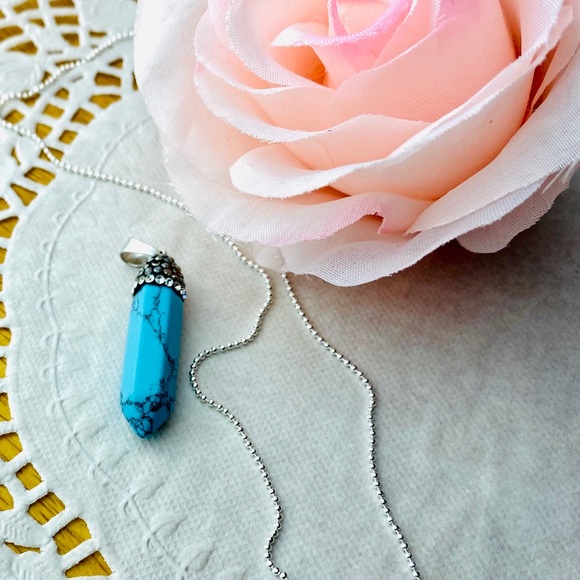 🦋Pendent 🦋Turquoise Natural Stone Southwest🦋 - Picture 8 of 9